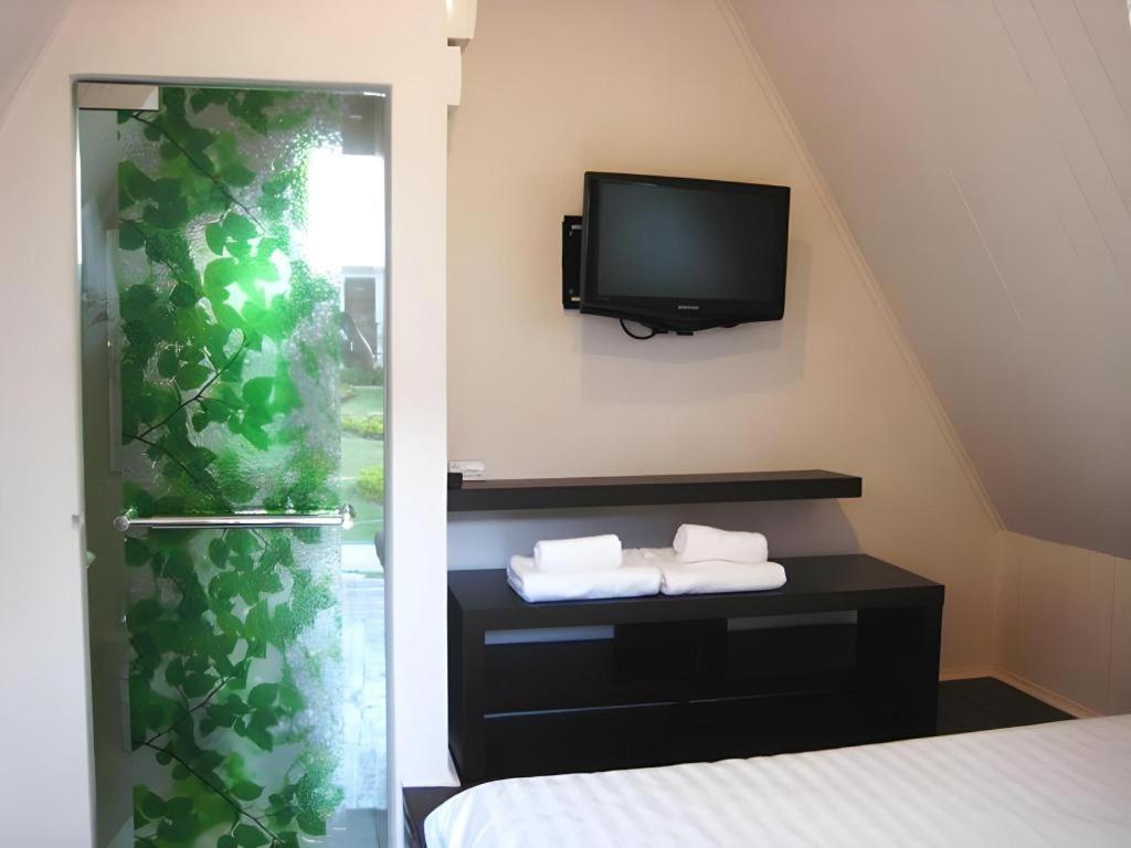 The Park Nangrong Resort Екстериор снимка