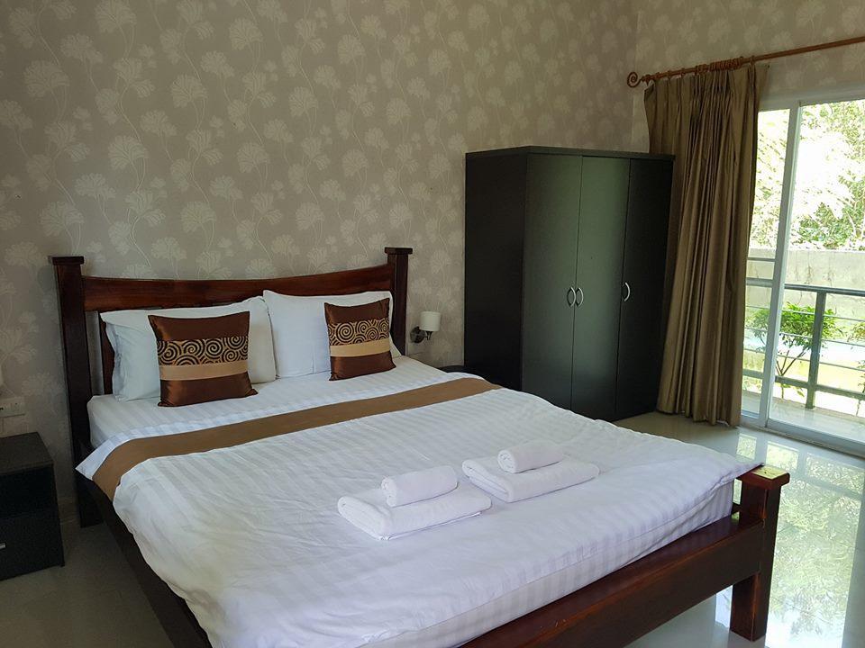 The Park Nangrong Resort Екстериор снимка